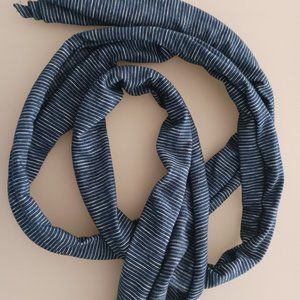 HOMECORE NAVY STRIPED FASHION SCARF